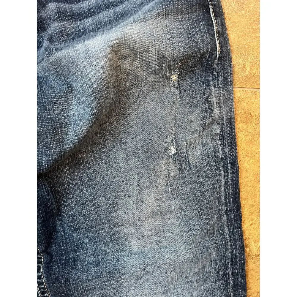 Silver Zac Relaxed Fit Straight Leg Stretch, Slightly Distressed Men's 38/34